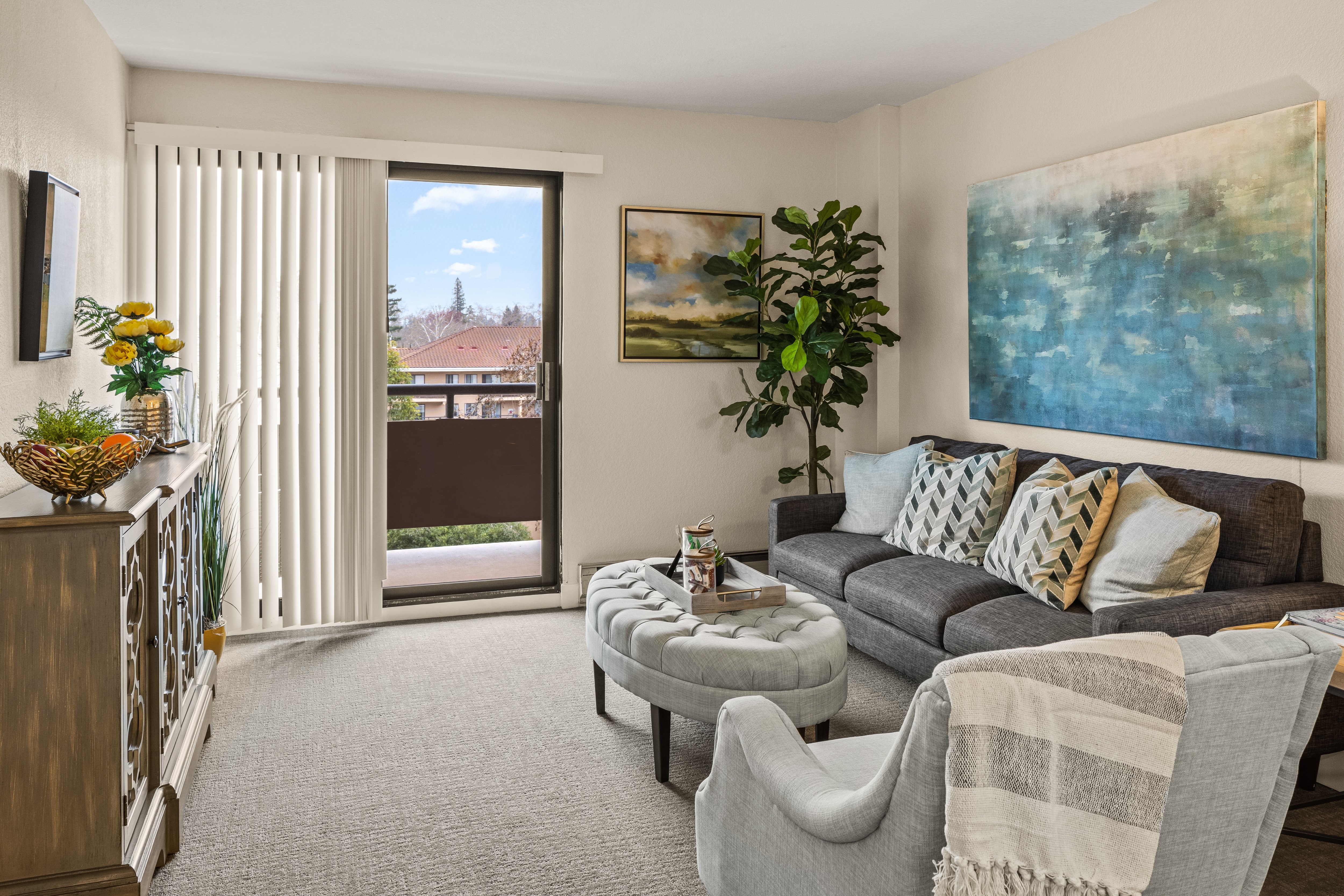Marbella_Redwood_City_Apartment_35