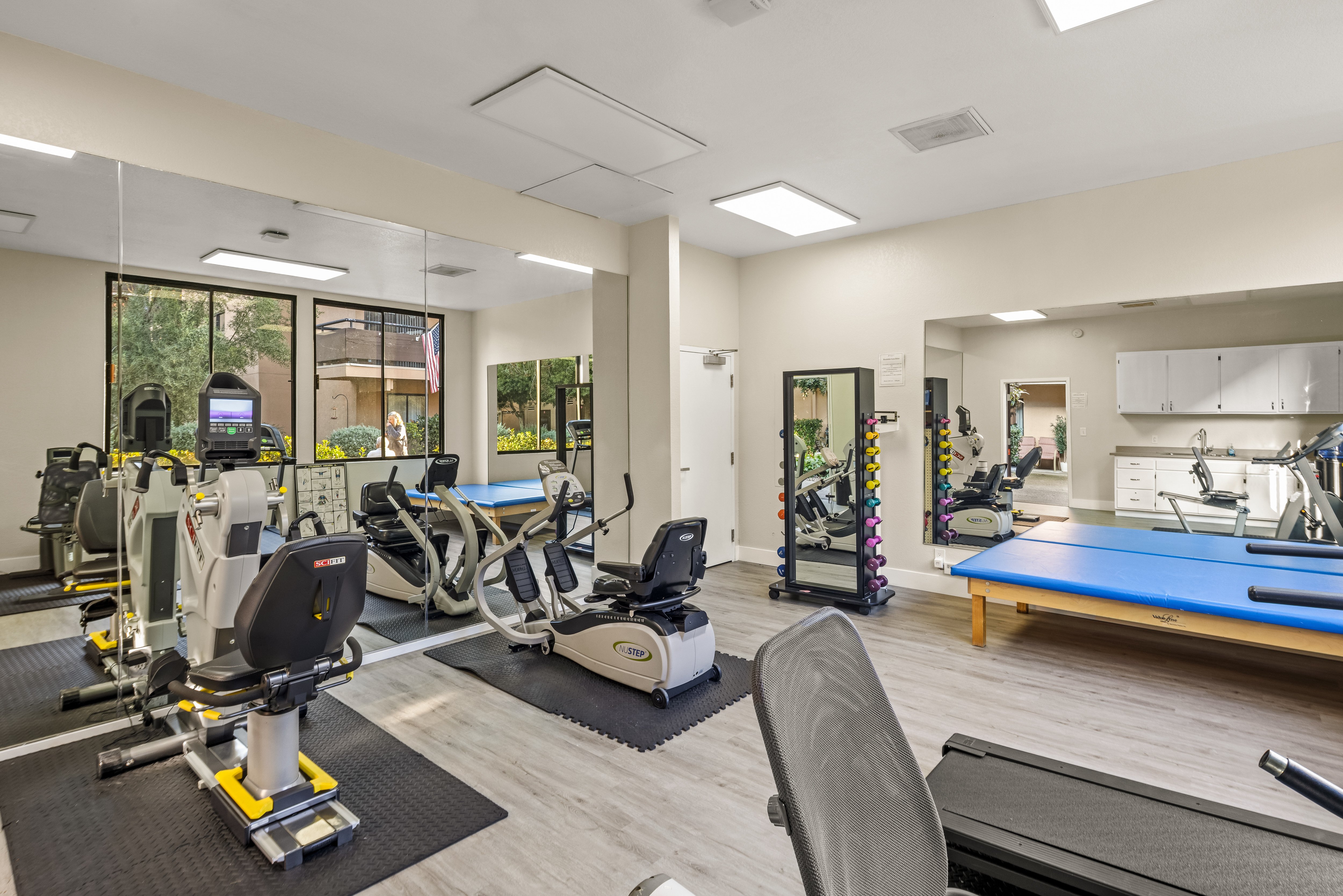 Marbella_Redwood_City_Interior_Amentities_23