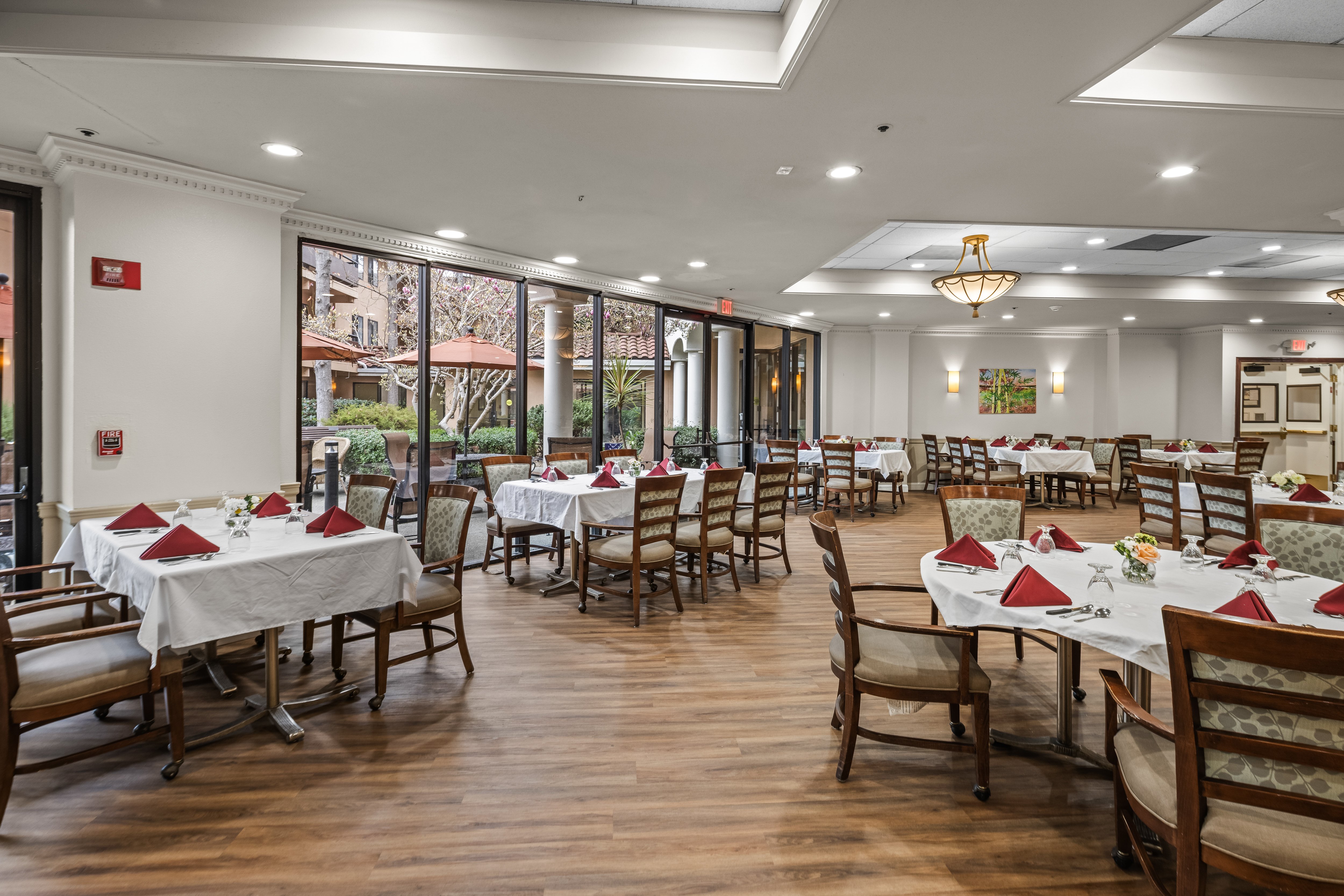 Marbella_Redwood_City_Interior_Common_Area_13